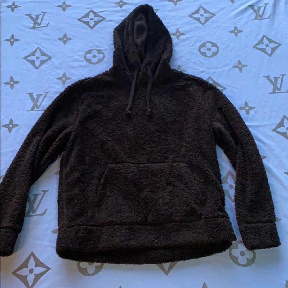 Black fuzzy sweatshirt